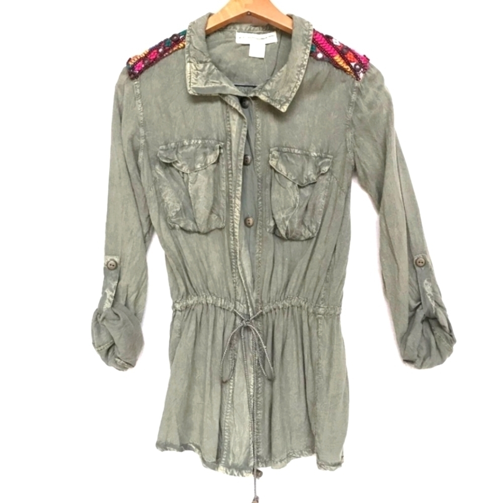 Staring at Stars Women's Button Up Blouse Green Tie Waist Embroidered Back